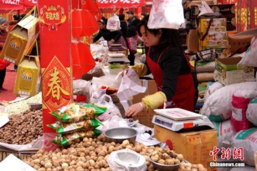 买年货要要注意 天猫京东也售不合格食品