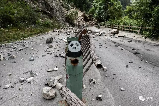 震后的九寨沟景区让人看哭了 专家:不建议人为复原